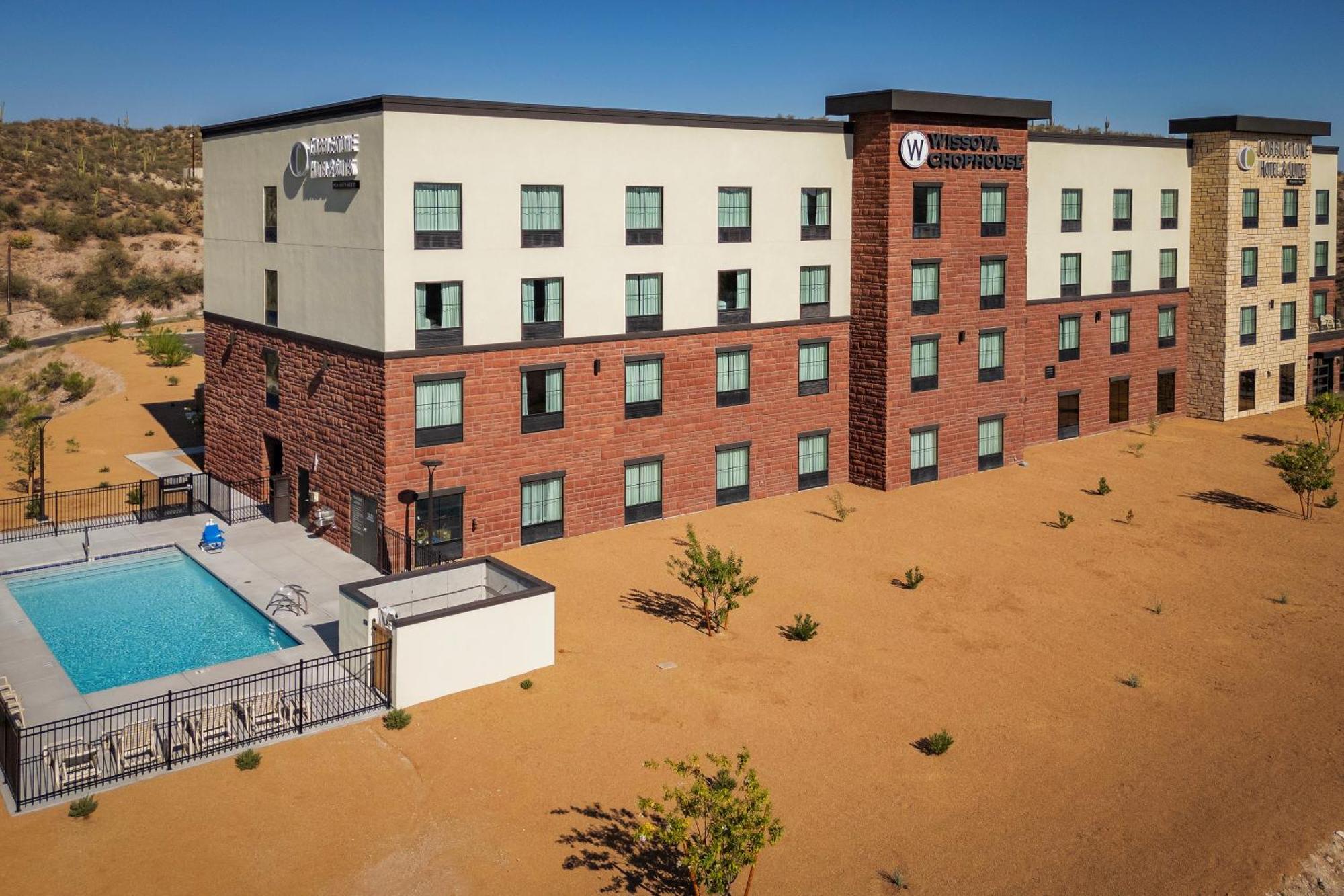 Cobblestone Hotel & Suites - Wickenburg Exterior photo