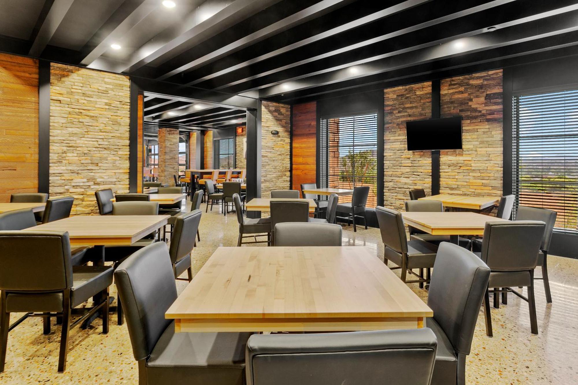 Cobblestone Hotel & Suites - Wickenburg Exterior photo